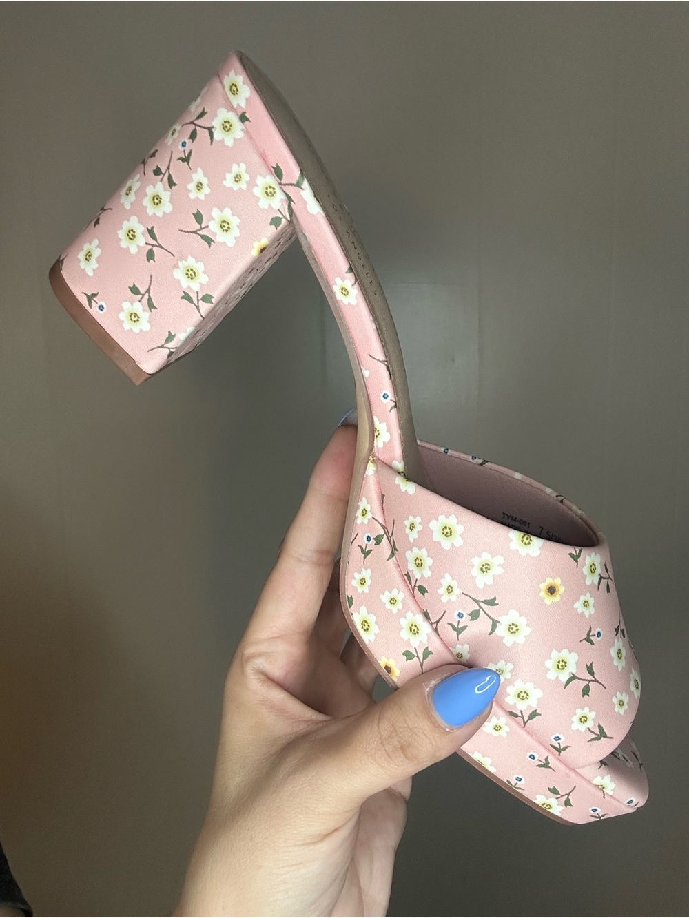 Chinese Laundry Pink Floral Block Heel Mule